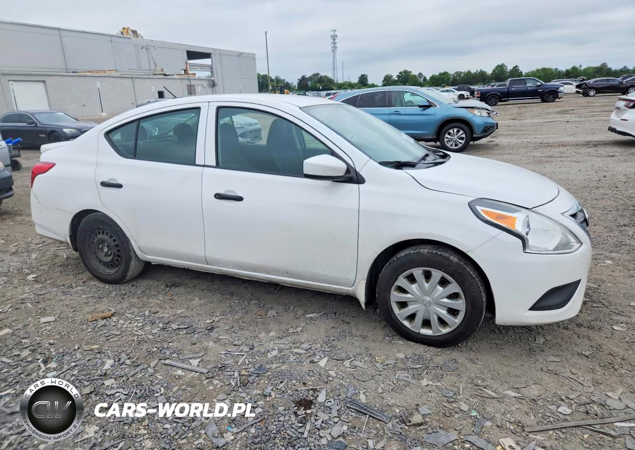 2017 Nissan Versa 1.6 S Plus VIN:3N1CN7AP5HL855443 - 4