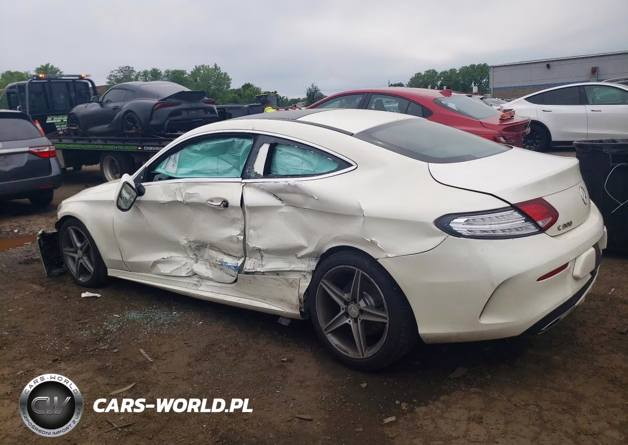 2017 Mercedes-Benz C 300 4Matic VIN:WDDWJ4KB4HF380844 - 2