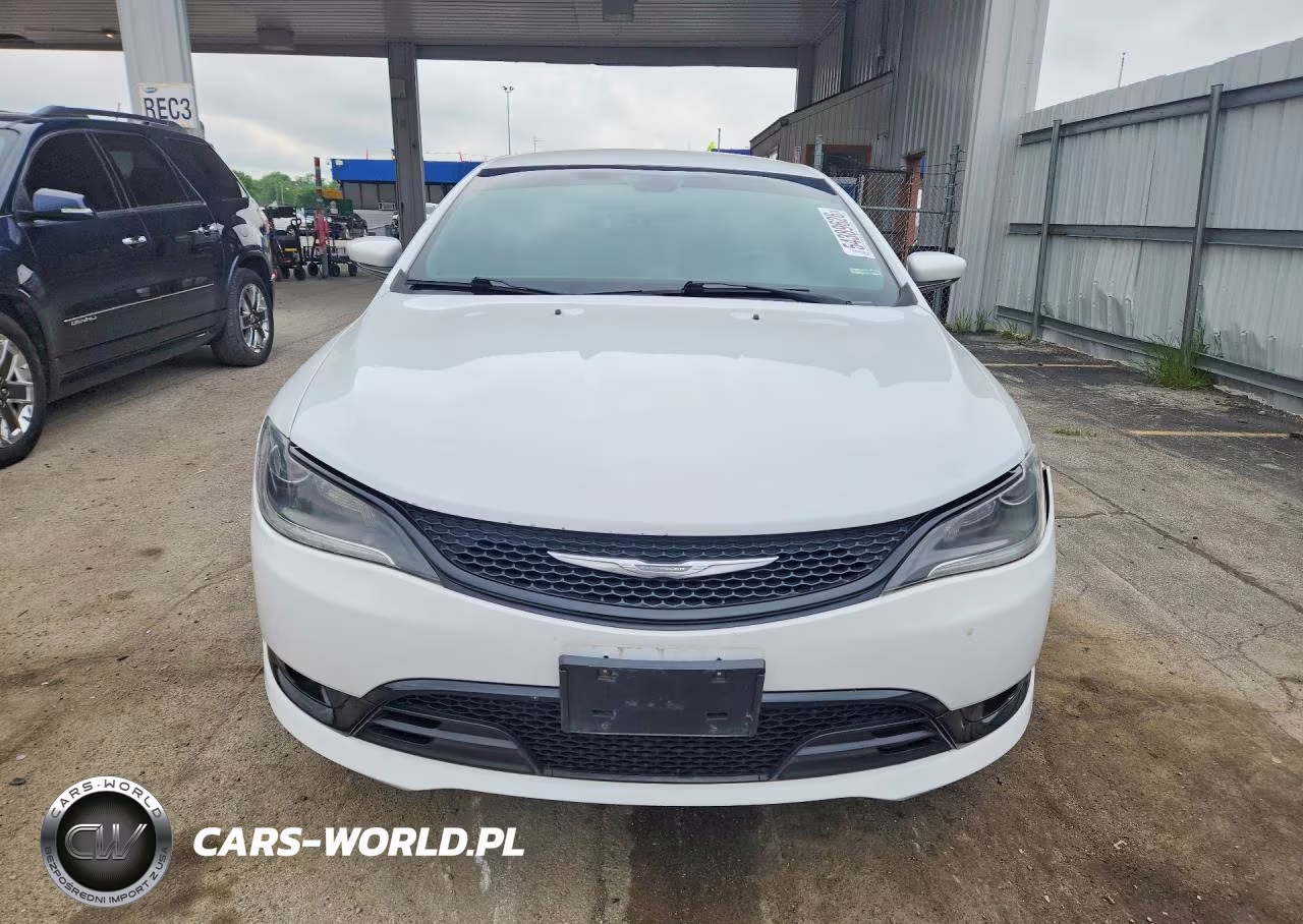 2015 Chrysler 200 S VIN:1C3CCCBB3FN663552 - 5
