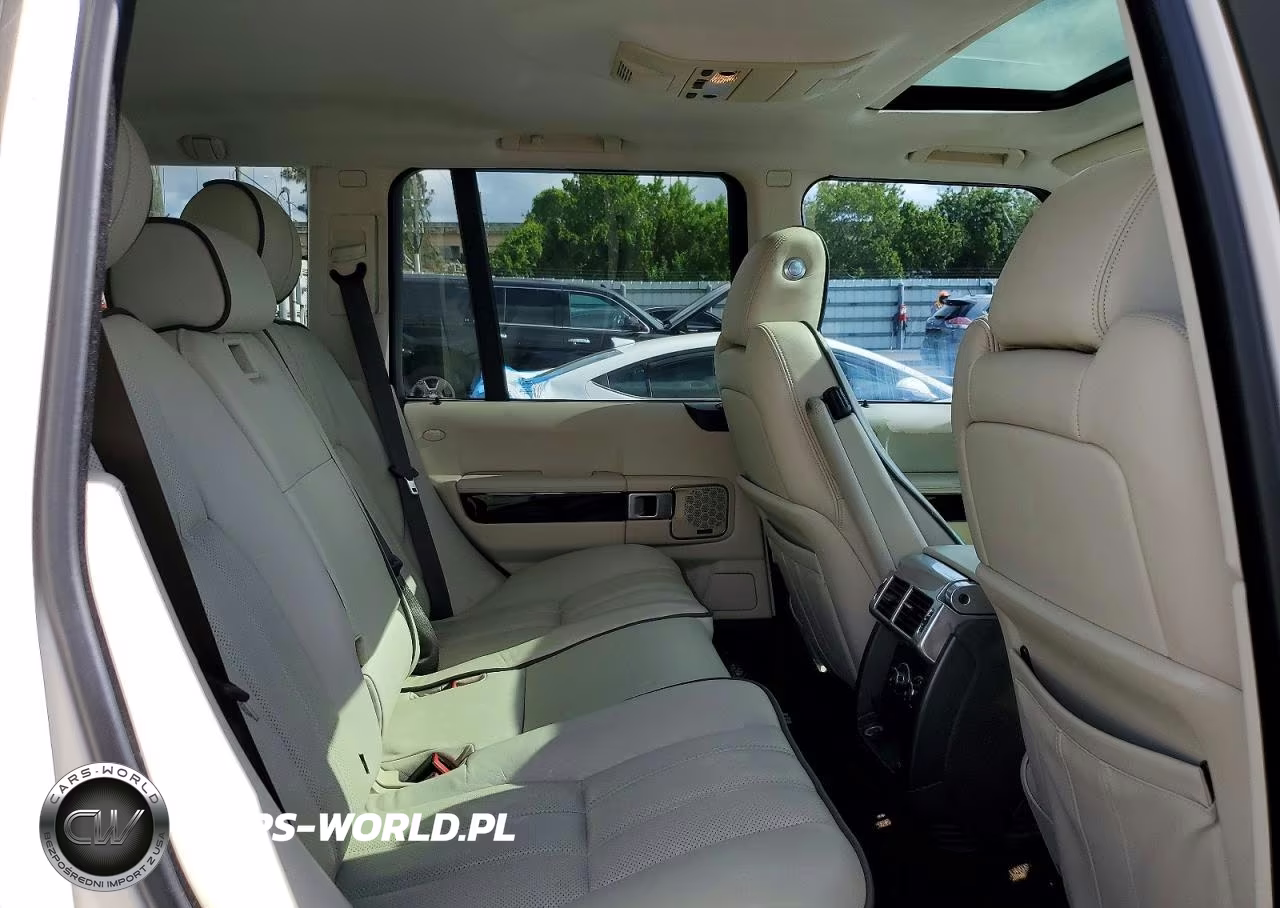 2010 Land Rover Range Rover Hse Luxury VIN:SALMF1D43AA308075 - 11