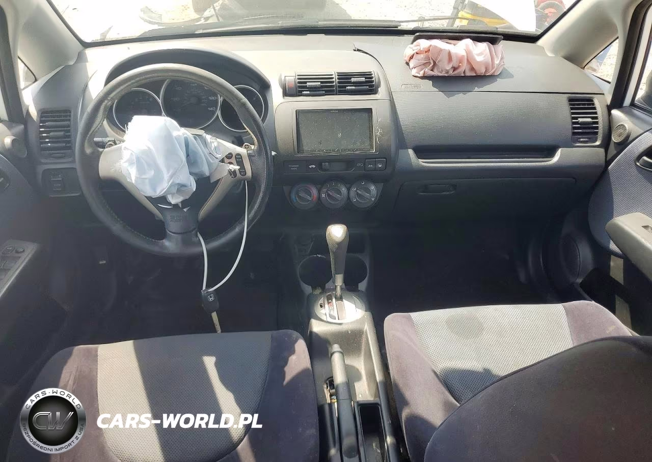 2007 Honda Fit S VIN:JHMGD38607S027225 - 8