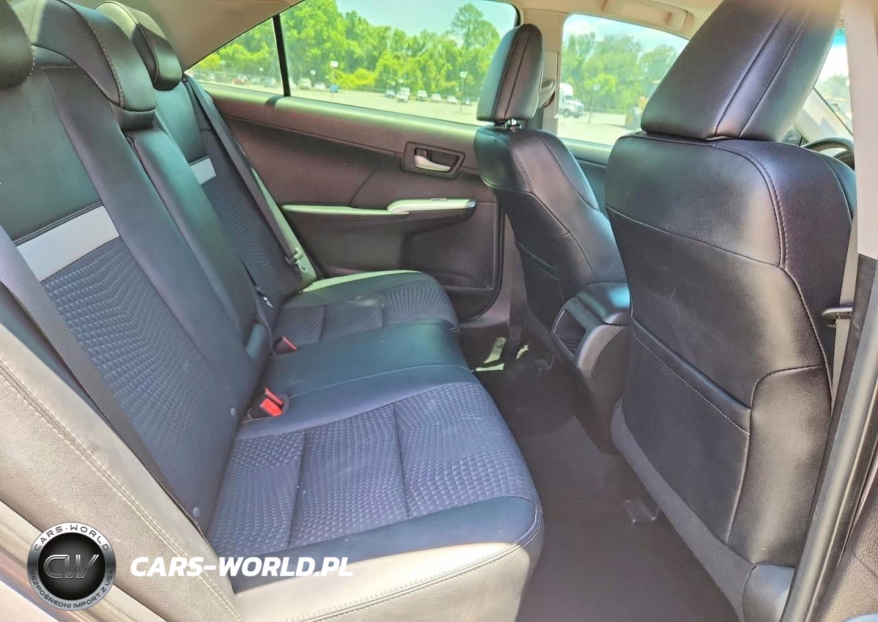 2014 Toyota Camry Se Sport VIN:4T1BF1FK9EU796877 - 10