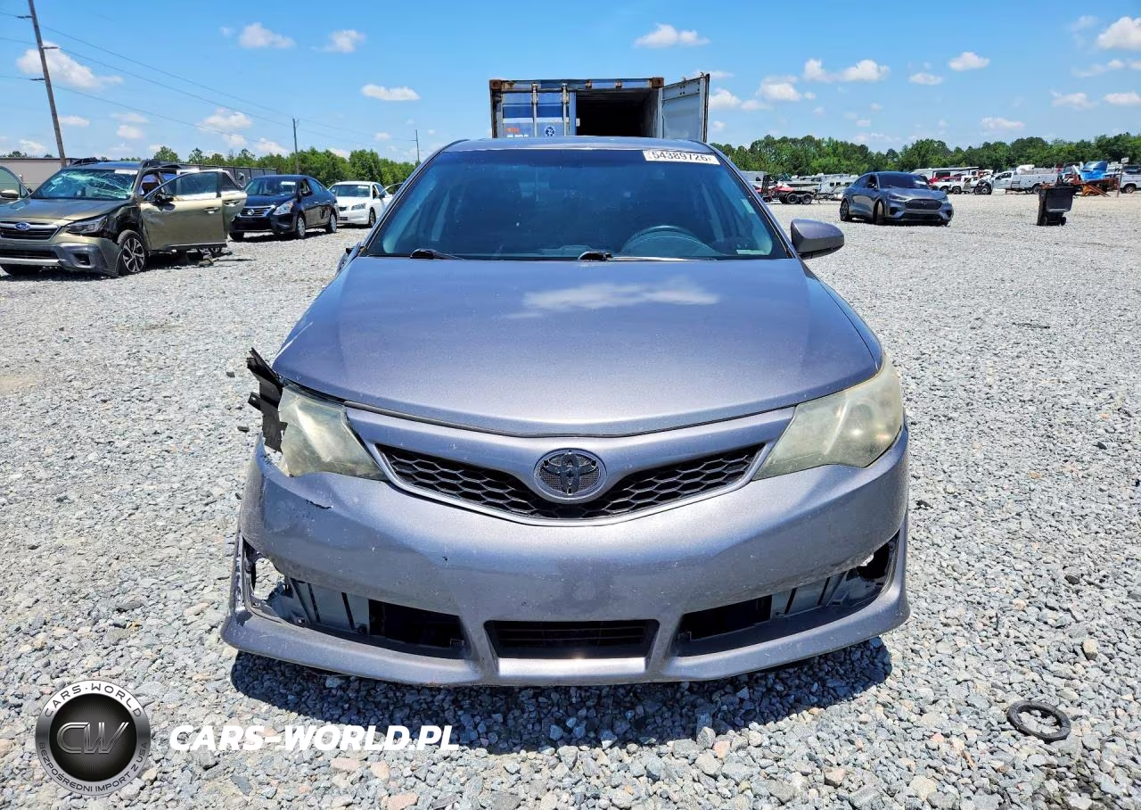 2014 Toyota Camry Se Sport VIN:4T1BF1FK9EU796877 - 5