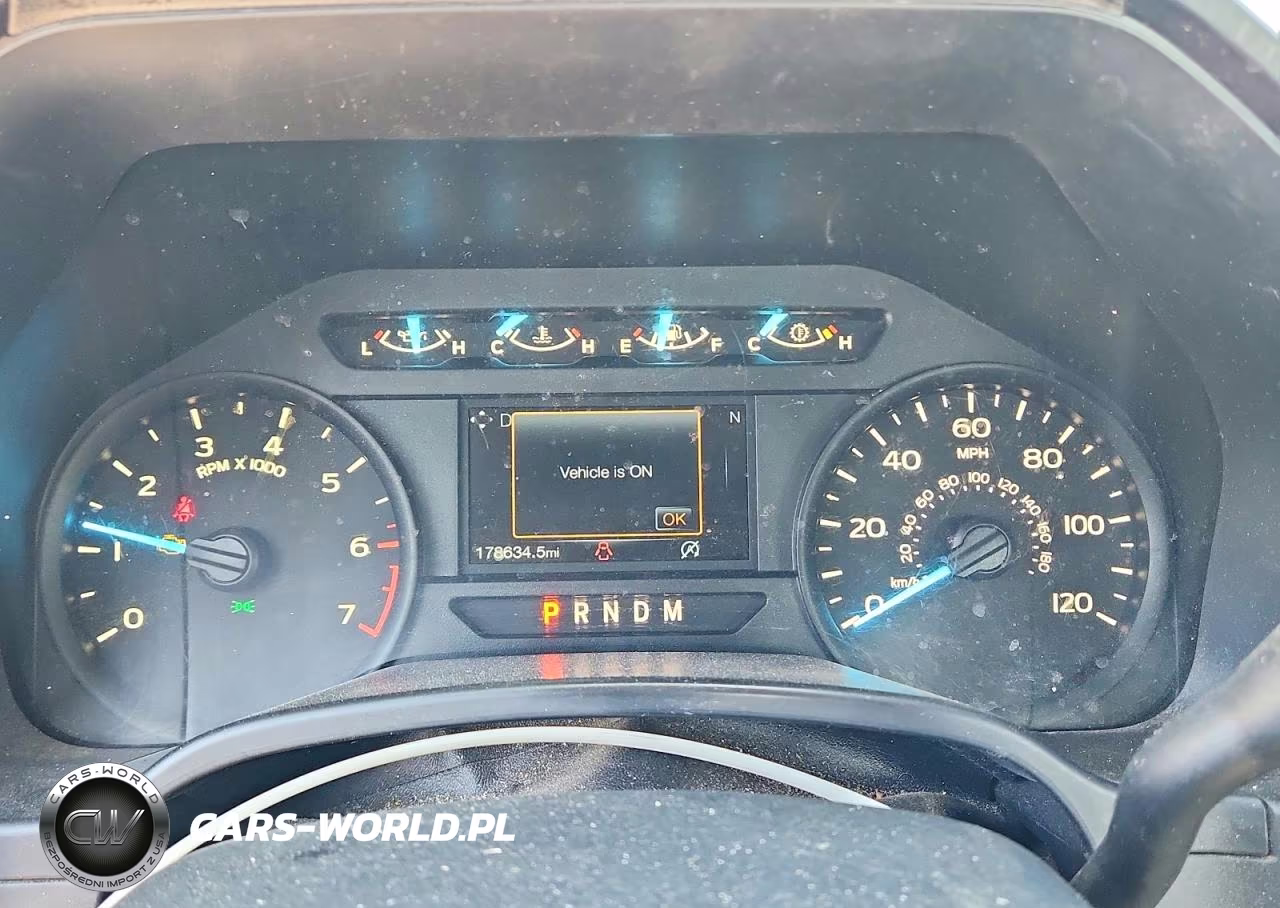 2018 Ford F150 VIN:1FTMF1CP6JFD87330 - 9