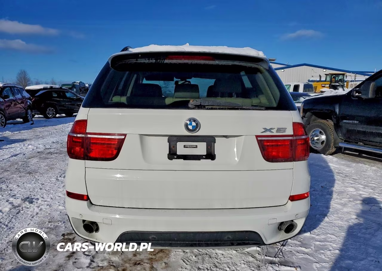 2013 BMW X5 xDrive35I VIN:5UXZV4C58D0B01110 - 11