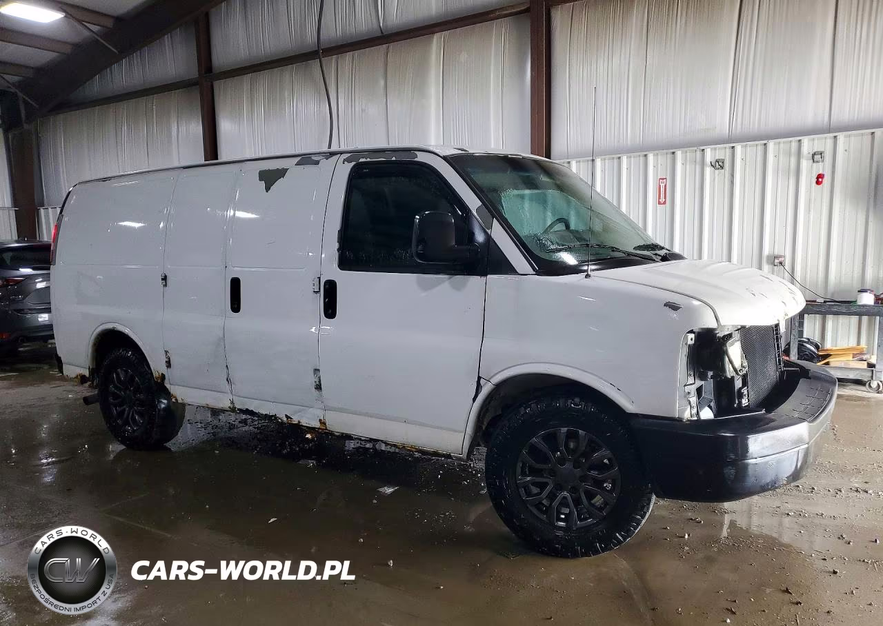 2012 Chevrolet Express 1500 Cargo Delivery Van VIN:1GCSGAFXXC1122541 - 4