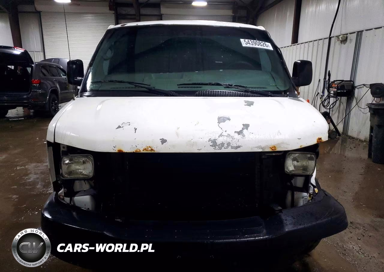 2012 Chevrolet Express 1500 Cargo Delivery Van VIN:1GCSGAFXXC1122541 - 5