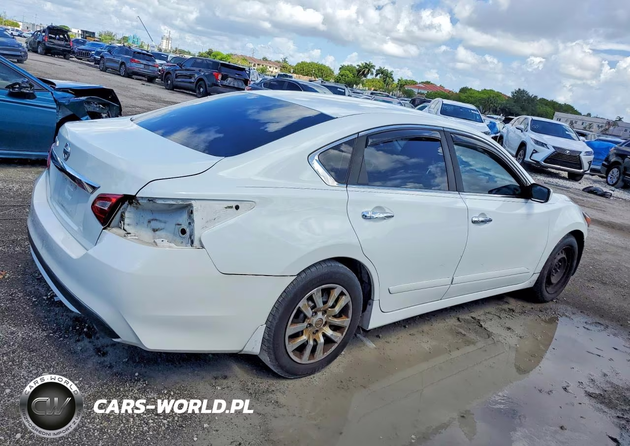 2017 Nissan Altima 2.5 S VIN:1N4AL3AP4HN322248 - 3