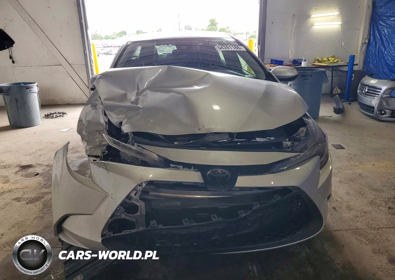 2020 Toyota Corolla Le VIN:JTDEPRAE1LJ061579 - 5