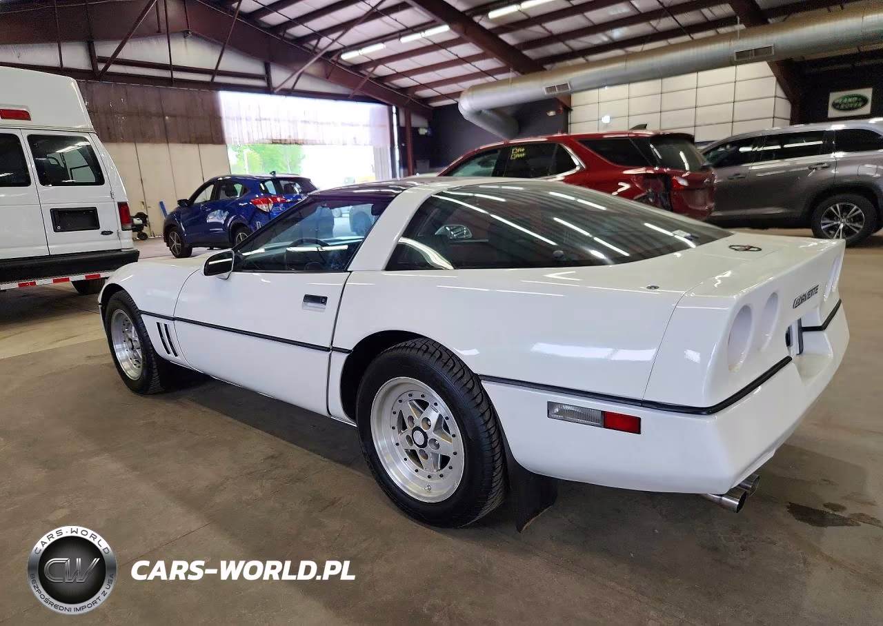 1984 Chevrolet Corvette VIN:1G1AY0786E5131400 - 2