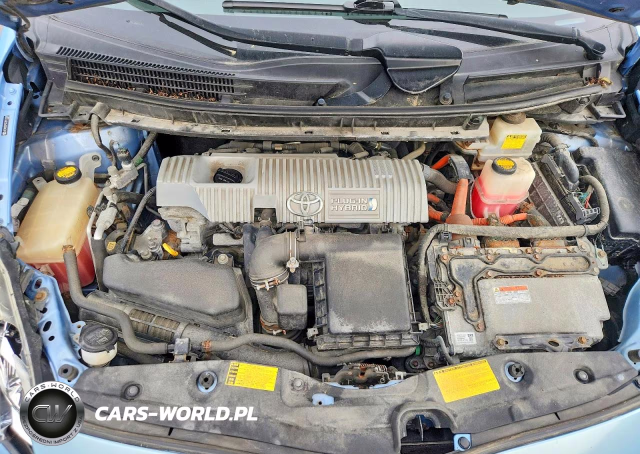 2012 Toyota Prius Plug-In Hybrid Base VIN:JTDKN3DP3C3017039 - 11