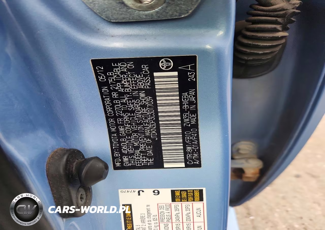 2012 Toyota Prius Plug-In Hybrid Base VIN:JTDKN3DP3C3017039 - 12