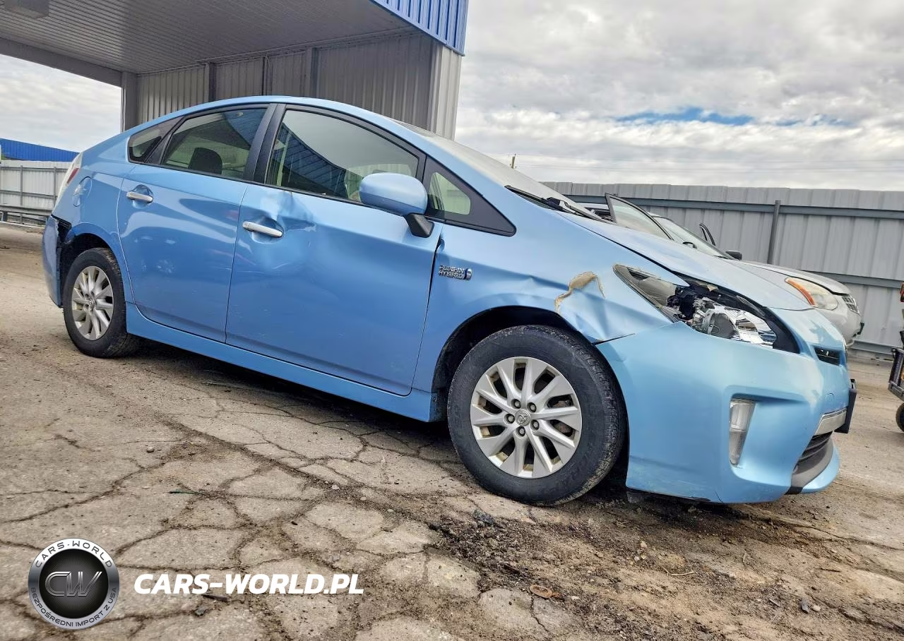 2012 Toyota Prius Plug-In Hybrid Base VIN:JTDKN3DP3C3017039 - 4