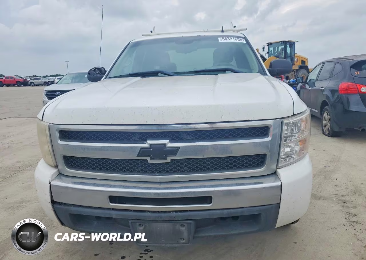 2011 Chevrolet Silverado C1500 Ls VIN:1GCRCREA5BZ459012 - 5