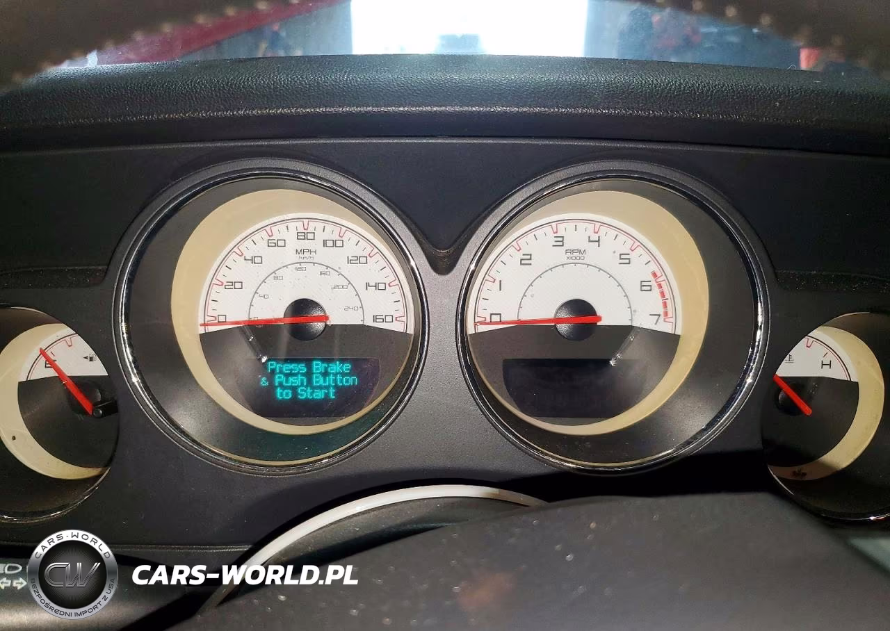 2014 Dodge Challenger R VIN:2C3CDYBT7EH306451 - 9