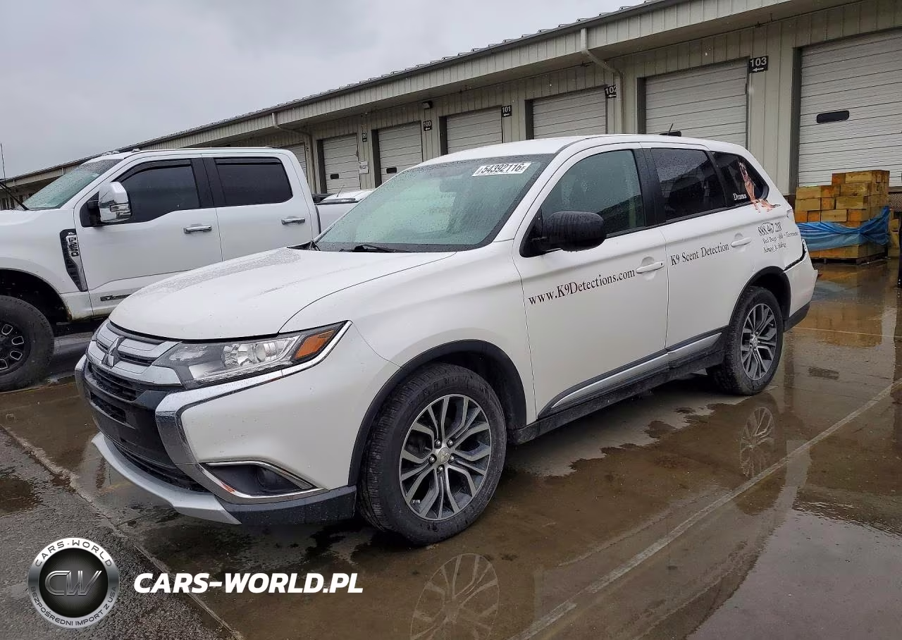 2016 Mitsubishi Outlander Se – zdjęcie 1 z 14