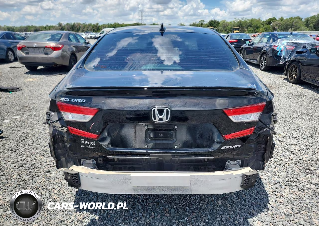 2018 Honda Accord Sport VIN:1HGCV1F39JA173227 - 6