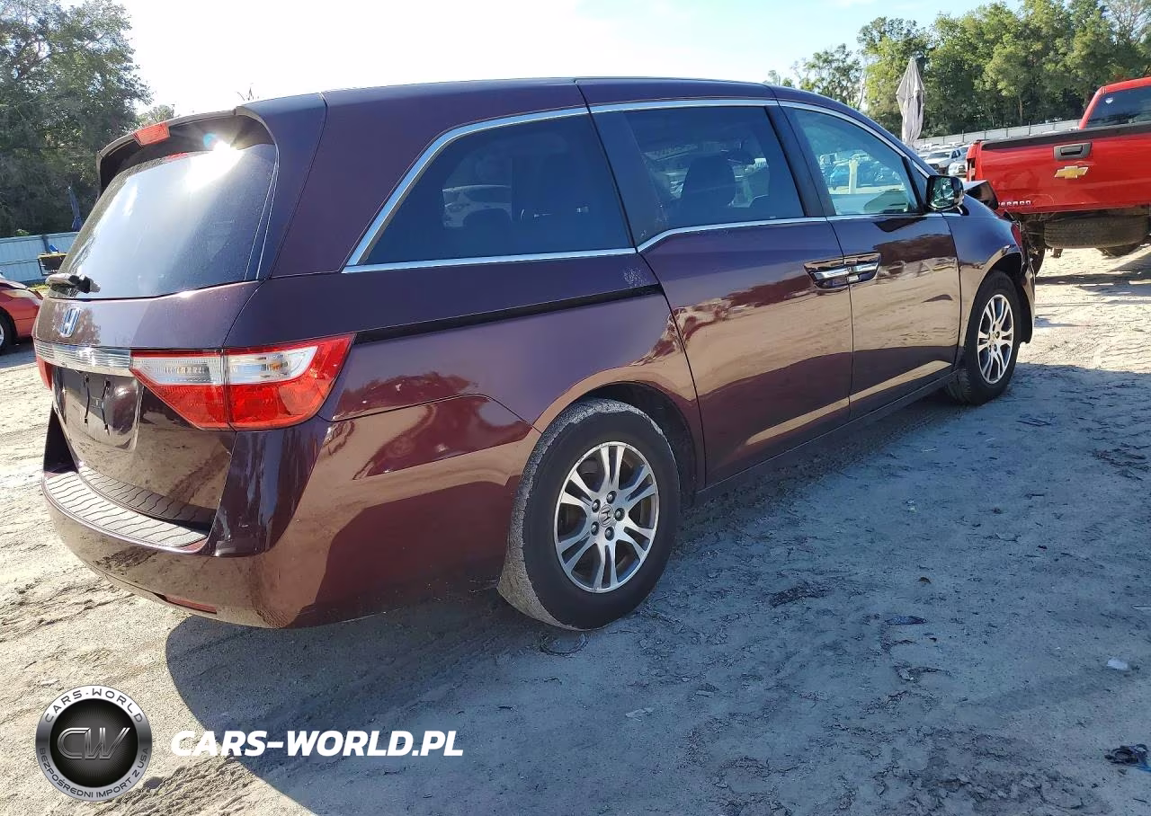 2013 Honda Oddesey VIN:5FNRL5H60DB082713 - 3