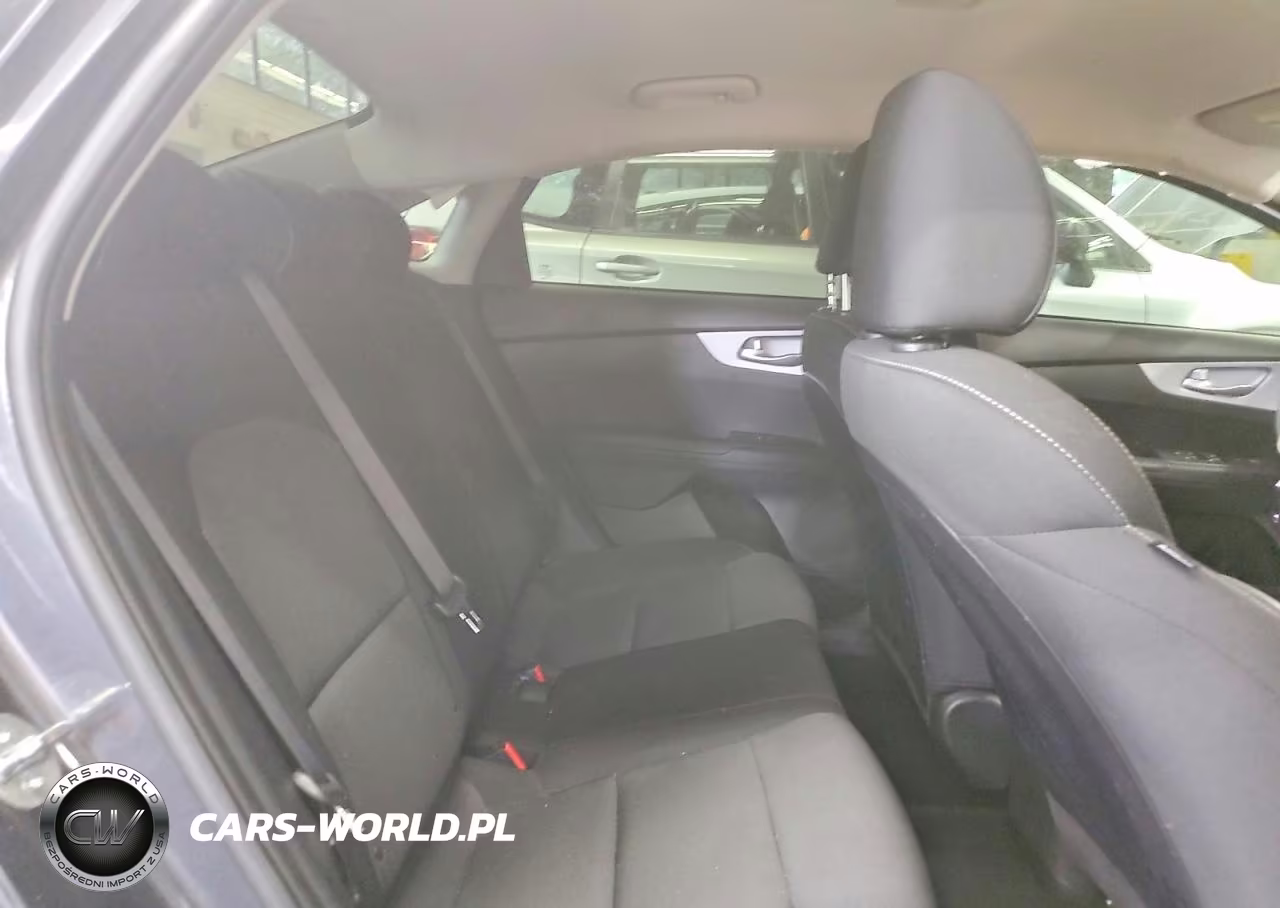2024 Kia Forte Lxs VIN:3KPF24AD5RE791207 - 10