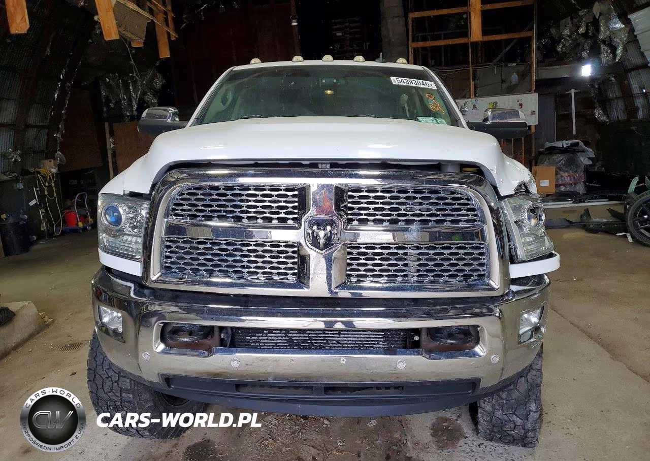 2016 Ram 3500 Laramie VIN:3C63R3EL3GG137387 - 5