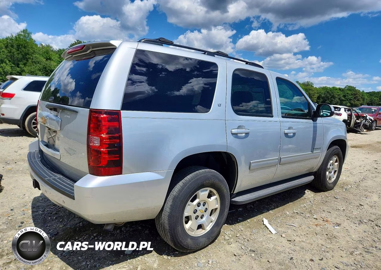 2014 Chevrolet Tahoe C1500 Lt VIN:1GNSCBE00ER195807 - 3