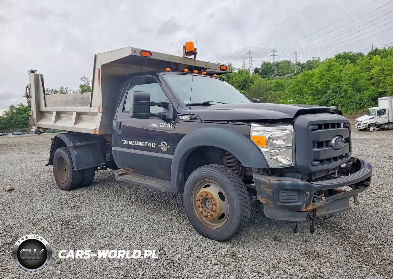 2014 Ford F550 Dump Truck VIN:1FDUF5HT3EEA86812 - 4