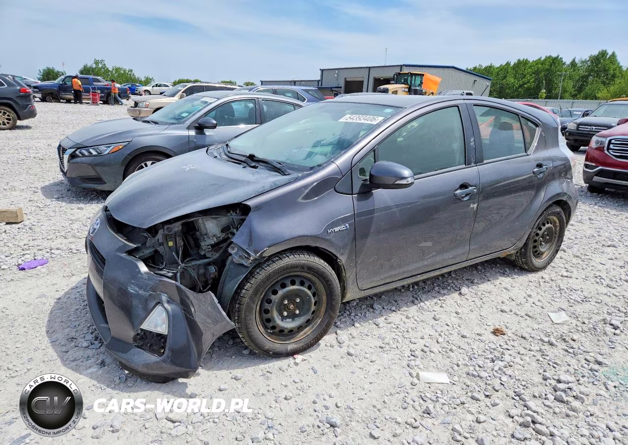 2014 Toyota Prius C Two