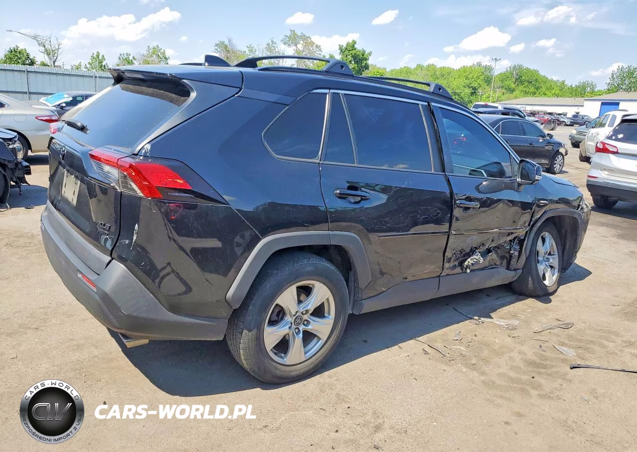 2020 Toyota Rav4 Xle VIN:2T3P1RFVXLW094858 - 3