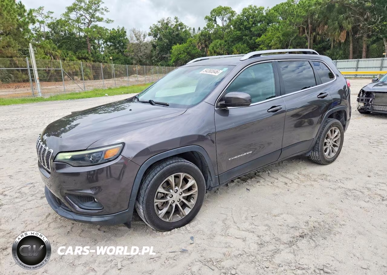 2021 Jeep Cherokee Latitude Plus – zdjęcie 1 z 13
