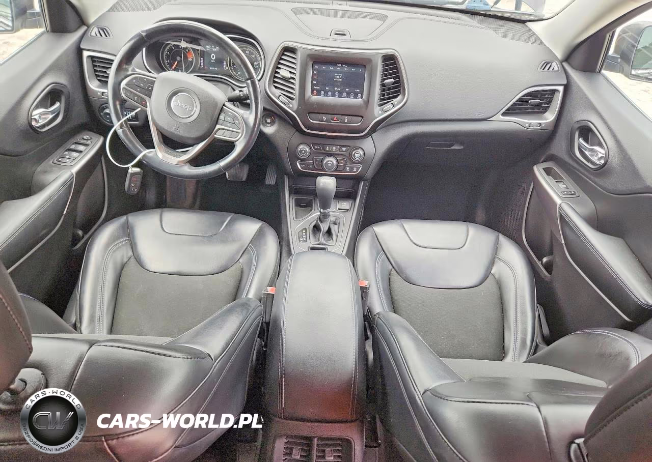 2021 Jeep Cherokee Latitude Plus VIN:1C4PJLLB7MD189576 - 8