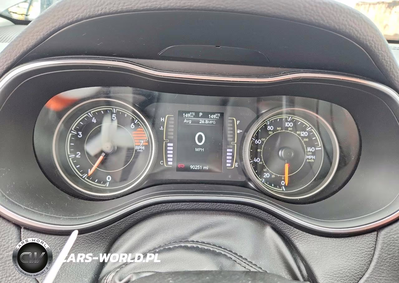 2021 Jeep Cherokee Latitude Plus VIN:1C4PJLLB7MD189576 - 9