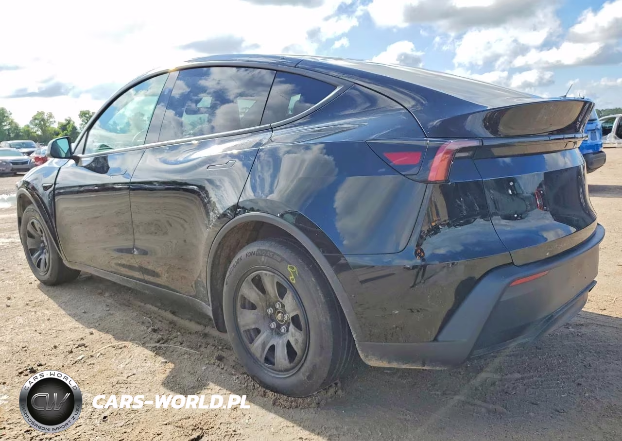 2026 Tesla Model Y VIN:7SAYGDED9TA594174 - 2