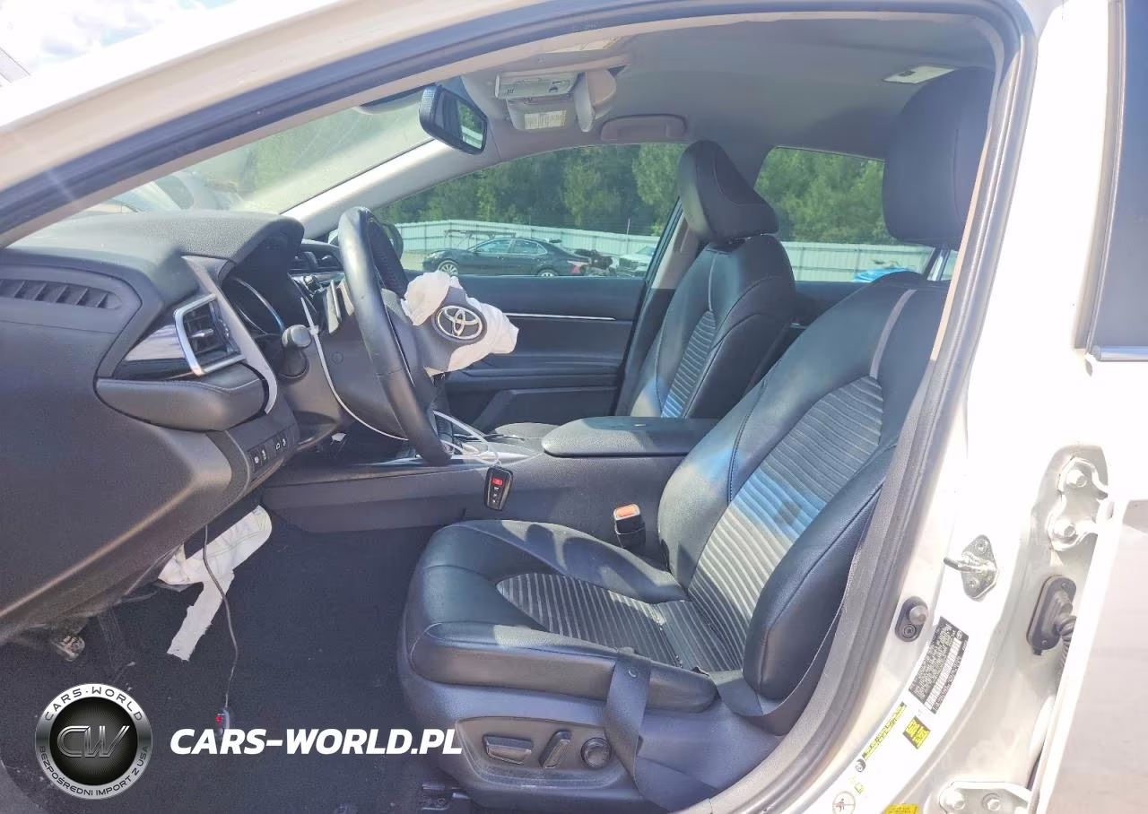 2018 Toyota Camry Se VIN:4T1B11HKXJU535344 - 7