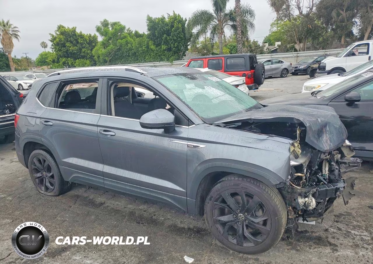 2022 Volkswagen Taos Se VIN:3VVRX7B28NM066666 - 4