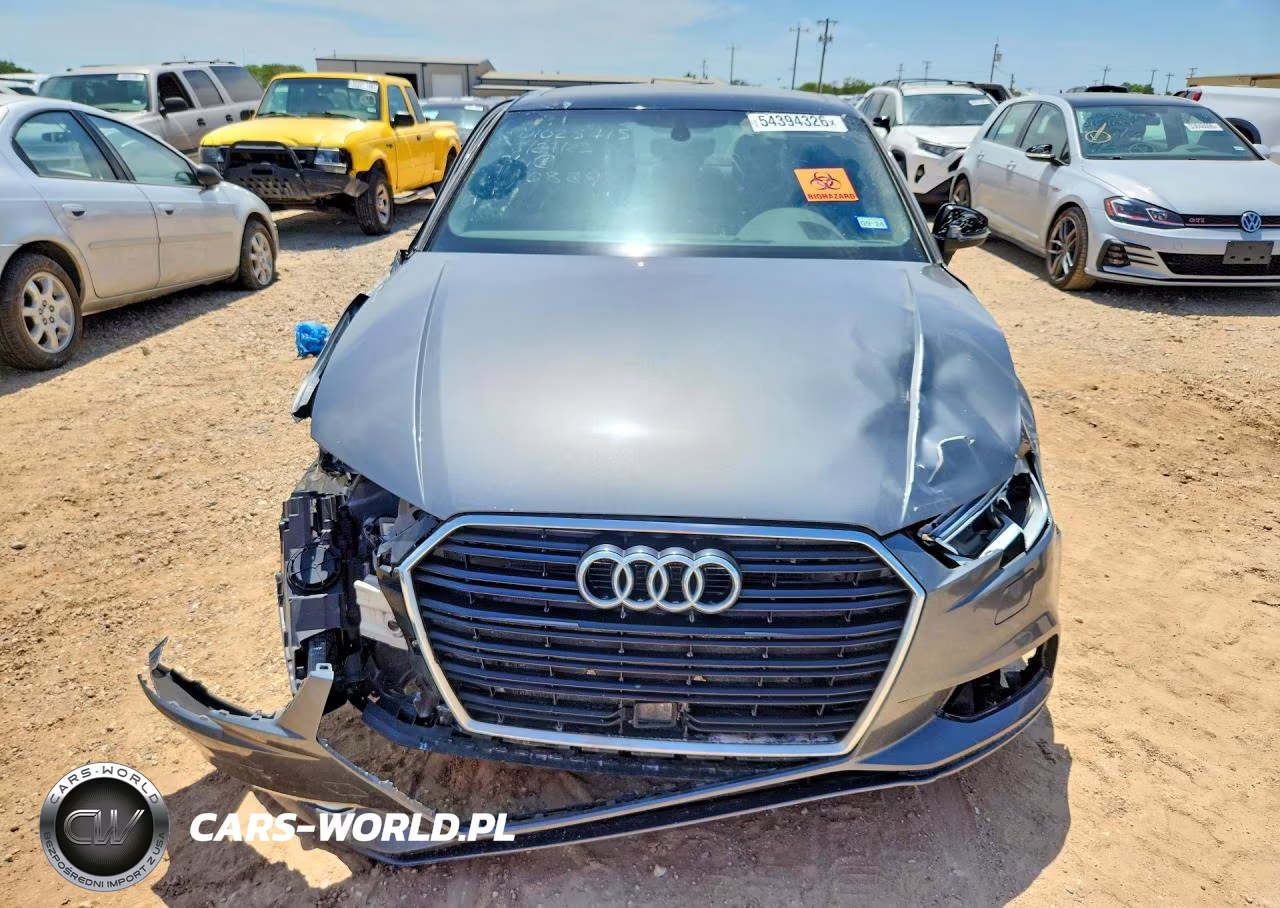 2018 Audi A3 Premium VIN:WAUAUGFF1J1060889 - 5