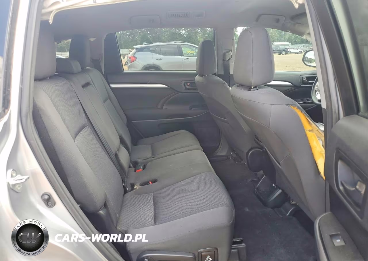 2016 Toyota Highlander Le VIN:5TDZARFH6GS020461 - 11