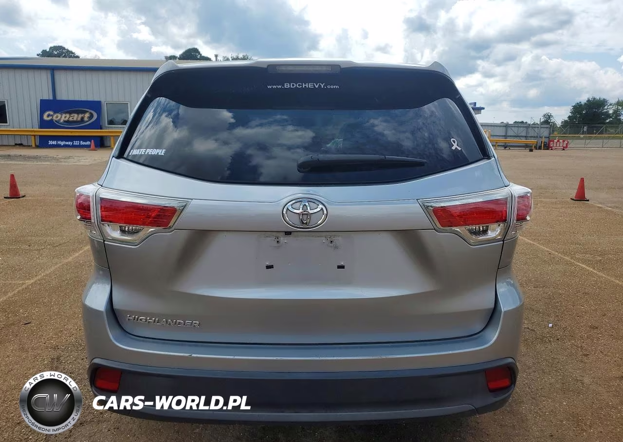 2016 Toyota Highlander Le VIN:5TDZARFH6GS020461 - 6
