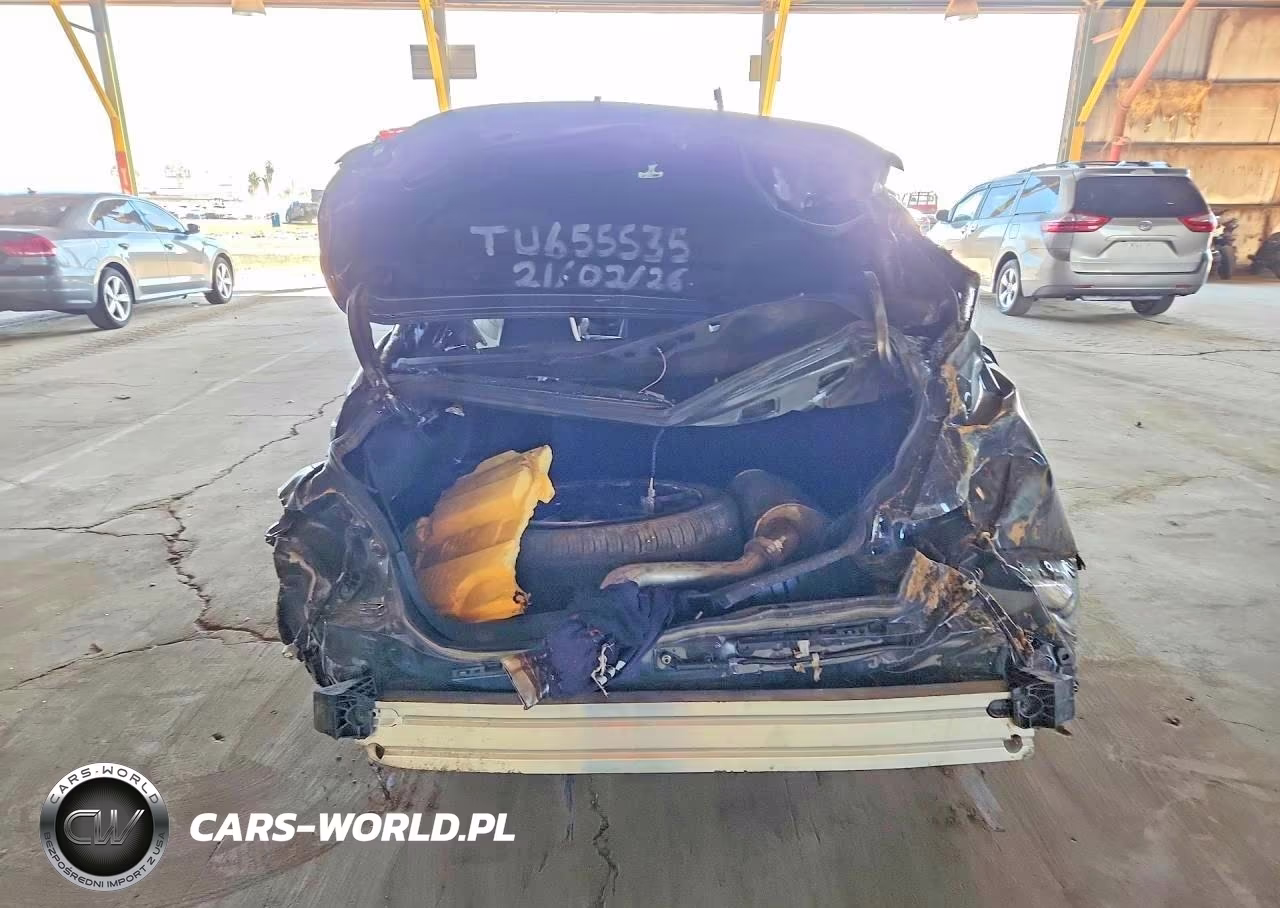 2026 Toyota Camry Se VIN:4T1DAACKXTU655535 - 6