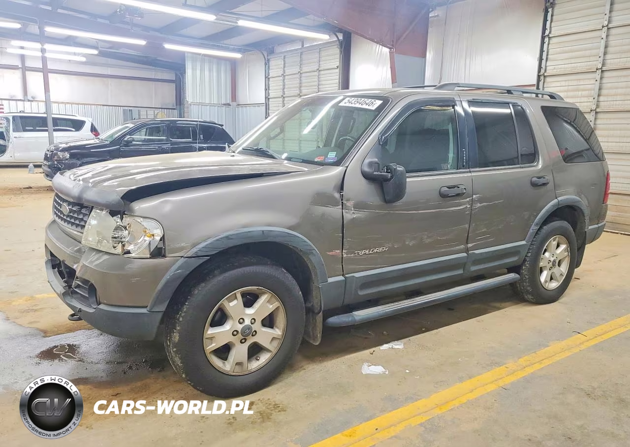 2004 Ford Explorer Xlt