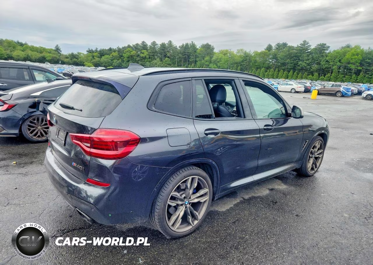 2018 BMW X3 xDrivem40I VIN:5UXTS3C5XJ0Y98560 - 3
