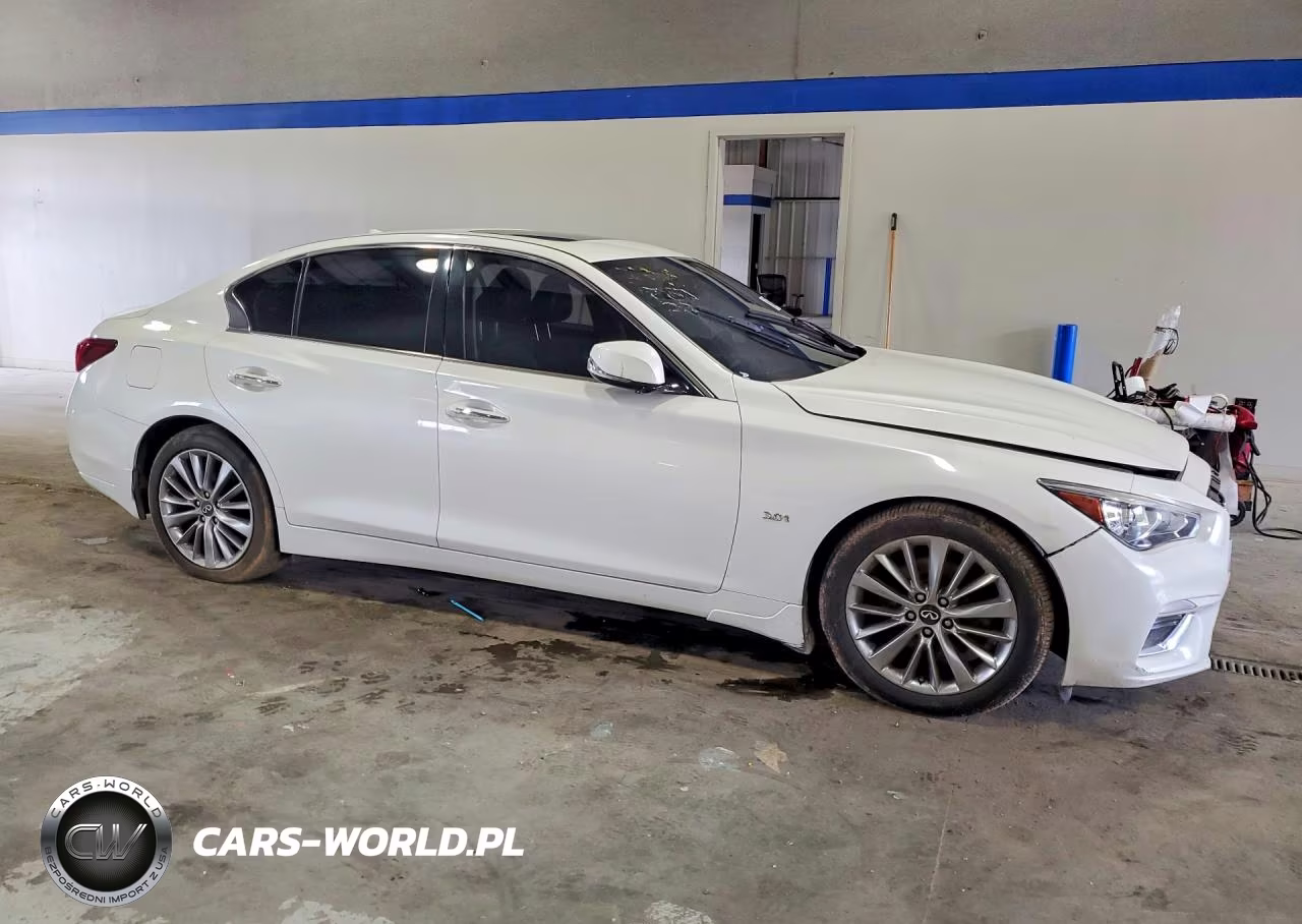 2019 Infiniti Q50 3.0T Luxe VIN:JN1EV7AR4KM591123 - 4