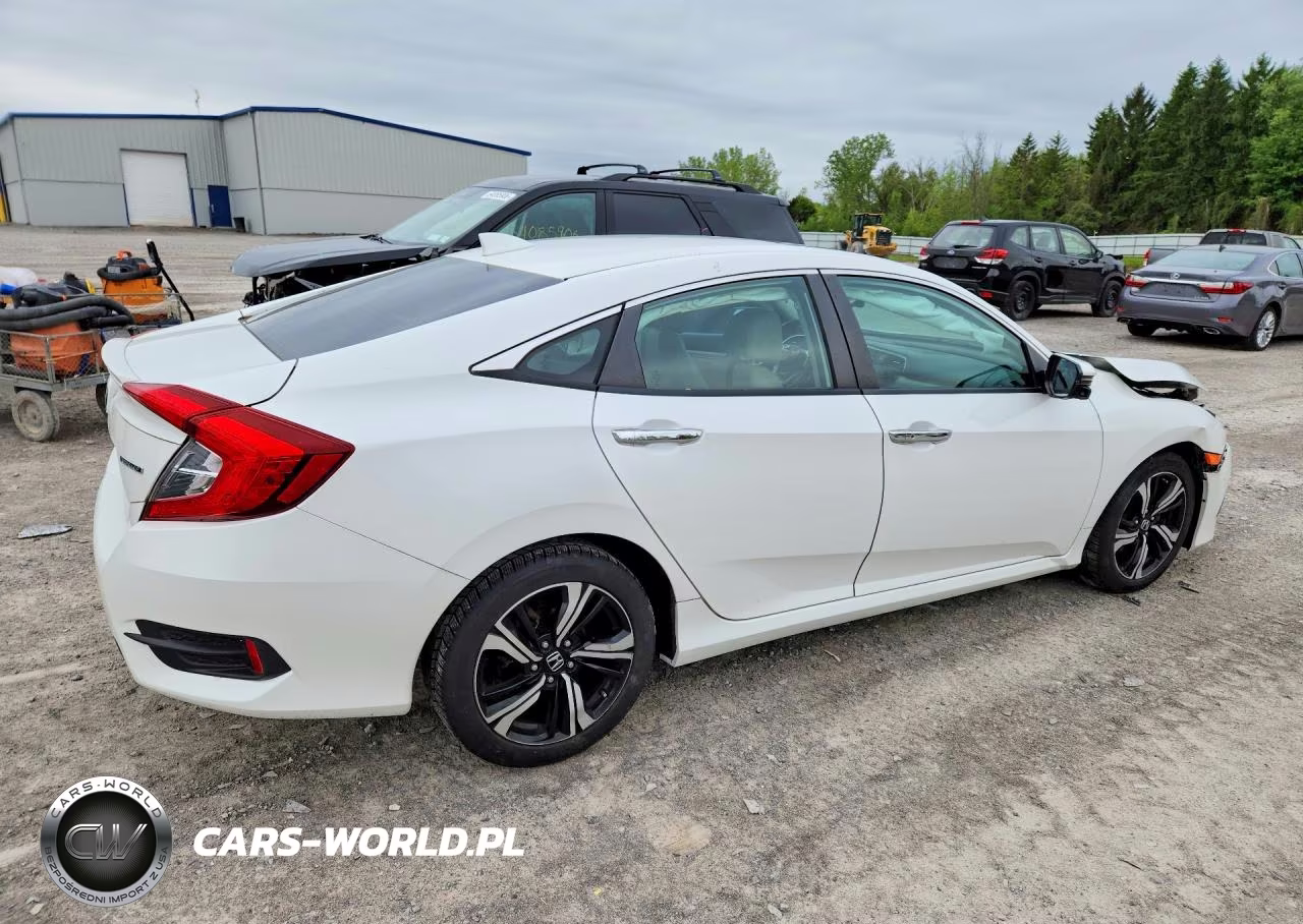 2016 Honda Civic Touring VIN:19XFC1F95GE028925 - 3