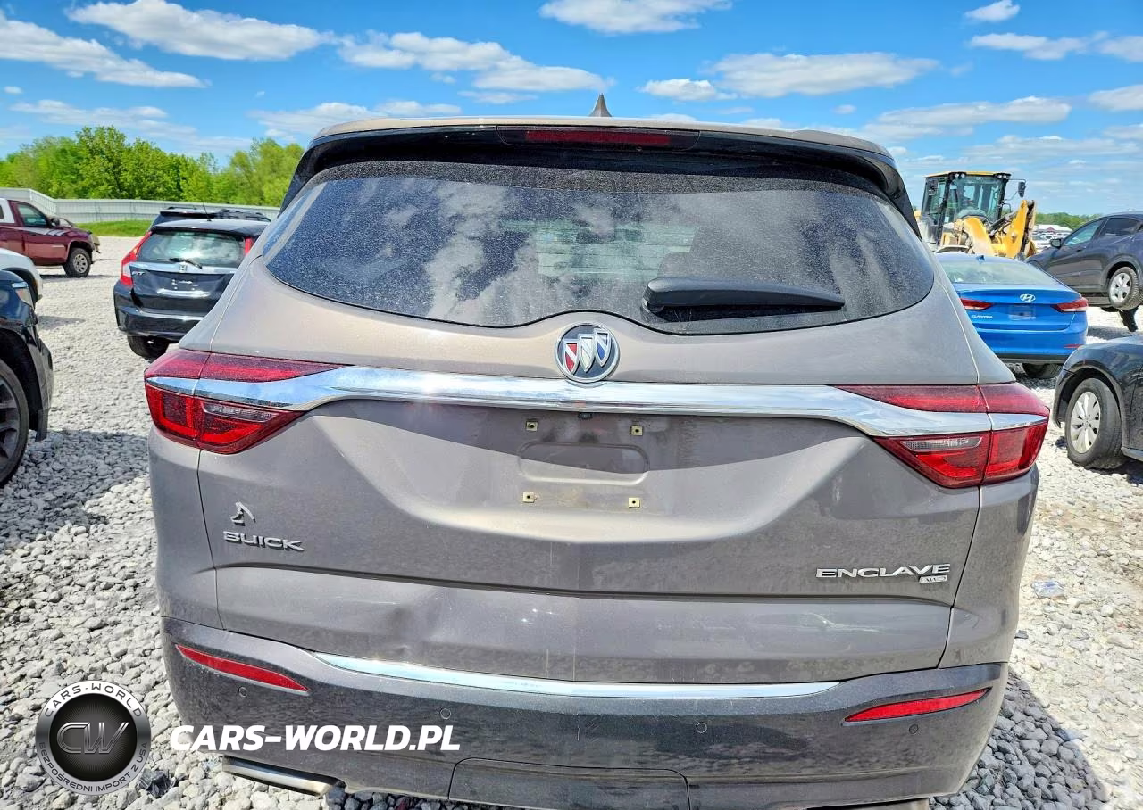 2018 Buick Enclave Essence VIN:5GAEVAKW4JJ163083 - 6