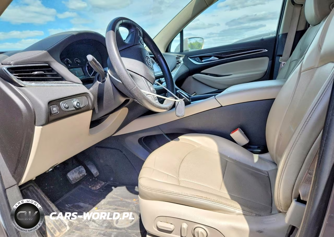2018 Buick Enclave Essence VIN:5GAEVAKW4JJ163083 - 7