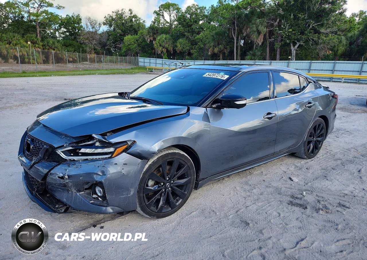 2023 Nissan Maxima Sr – zdjęcie 1 z 12