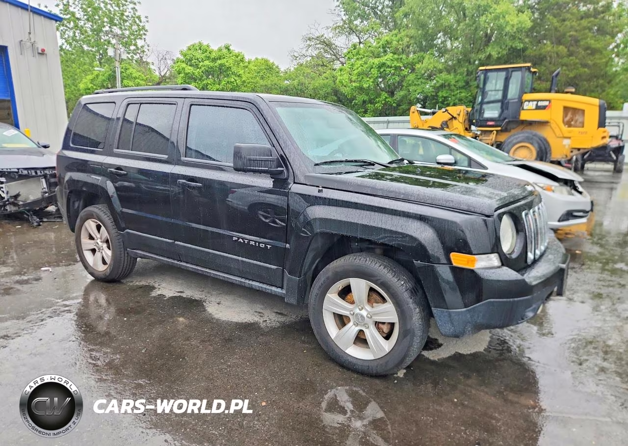 2012 Jeep Patriot Sport VIN:1C4NJRBB3CD577365 - 4