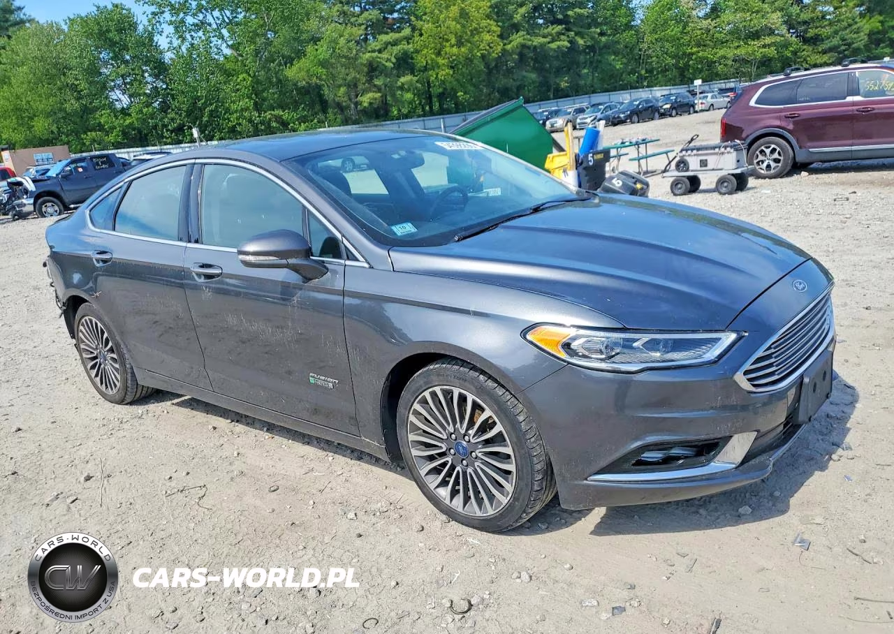 2017 Ford Fusion Se Phev VIN:3FA6P0PU0HR211232 - 4