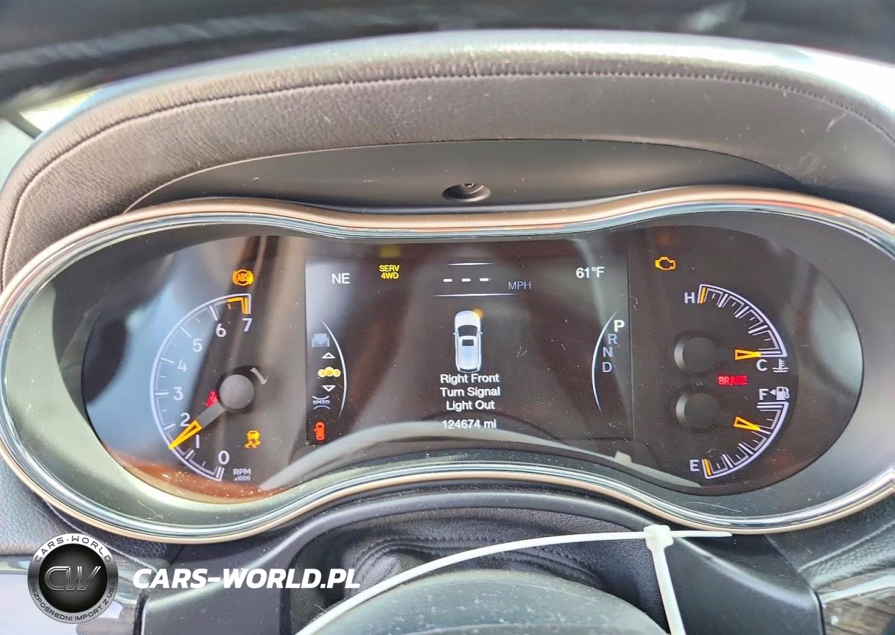 2017 Jeep Grand Cherokee Overland VIN:1C4RJFCG4HC940683 - 9