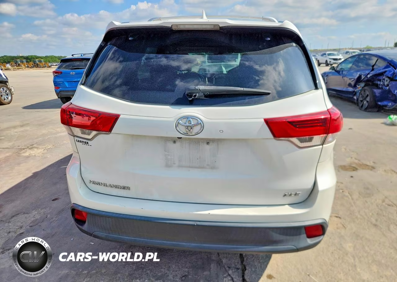 2018 Toyota Highlander Xle VIN:5TDKZRFH6JS288010 - 6
