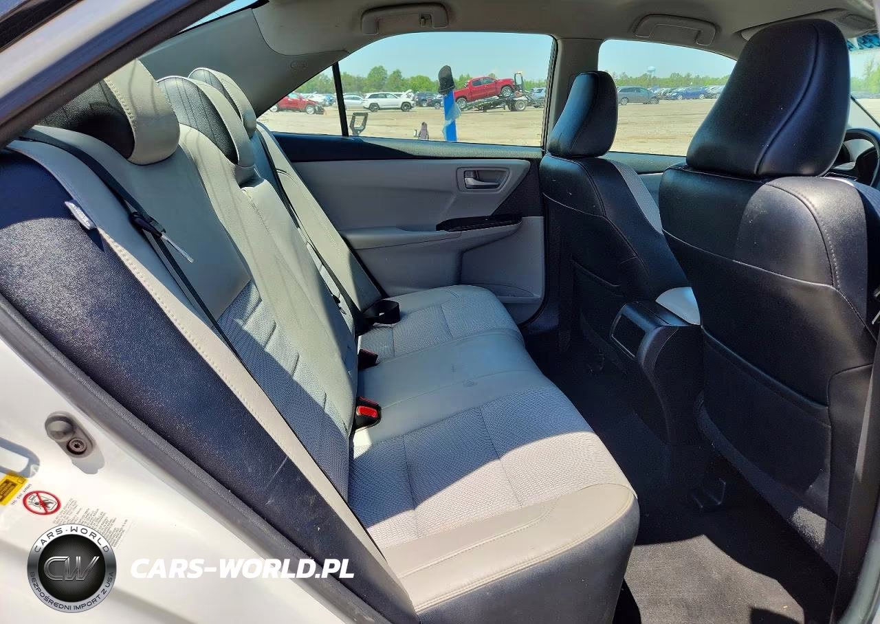 2017 Toyota Camry Se VIN:4T1BF1FKXHU626998 - 10